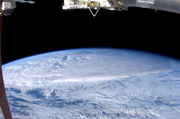 cyclone-yasi-seen-from-above_5413098652_o.jpg