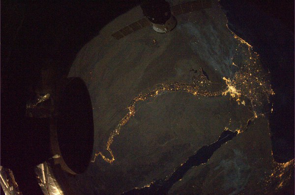 cairo-and-the-nile-as-seen-from-up-here_5288915552_o.jpg