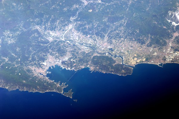 la-spezia-italia_5709197527_o.jpg