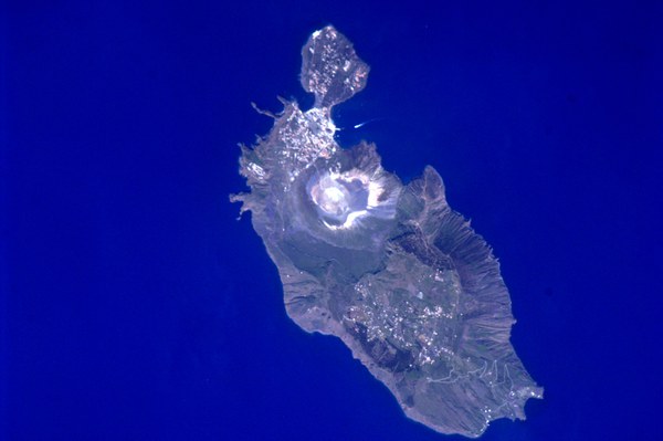 vulcano-italia_5715462770_o.jpg