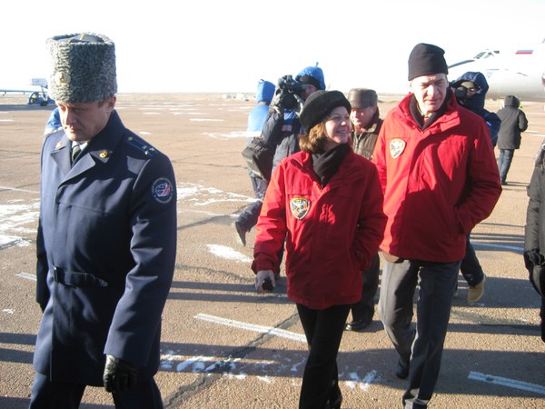 arriving-at-baikonur-airport_5267732417_o.jpg