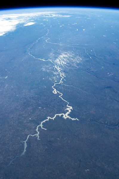 the-impressively-long-missouri-river-stretching-from-north-dakota-to-missouri_37867185234_o.jpg