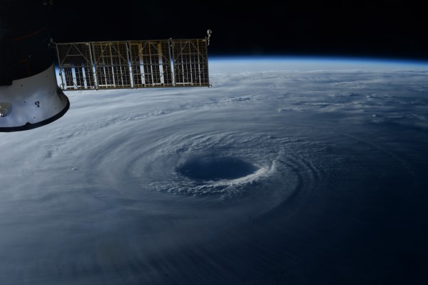 typhoon-lan-headed-towards-japan-as-seen-from-our-cupola-windows_23984379768_o.jpg